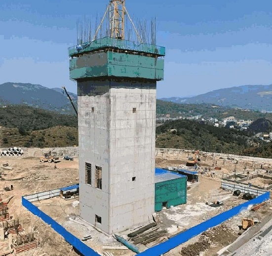 煙囪建筑公司與您攜手共創(chuàng)輝煌！
