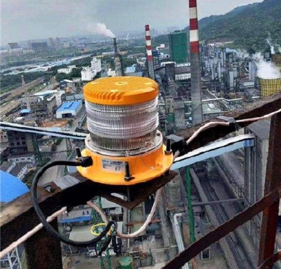 煙囪上如何安裝航空障礙燈？